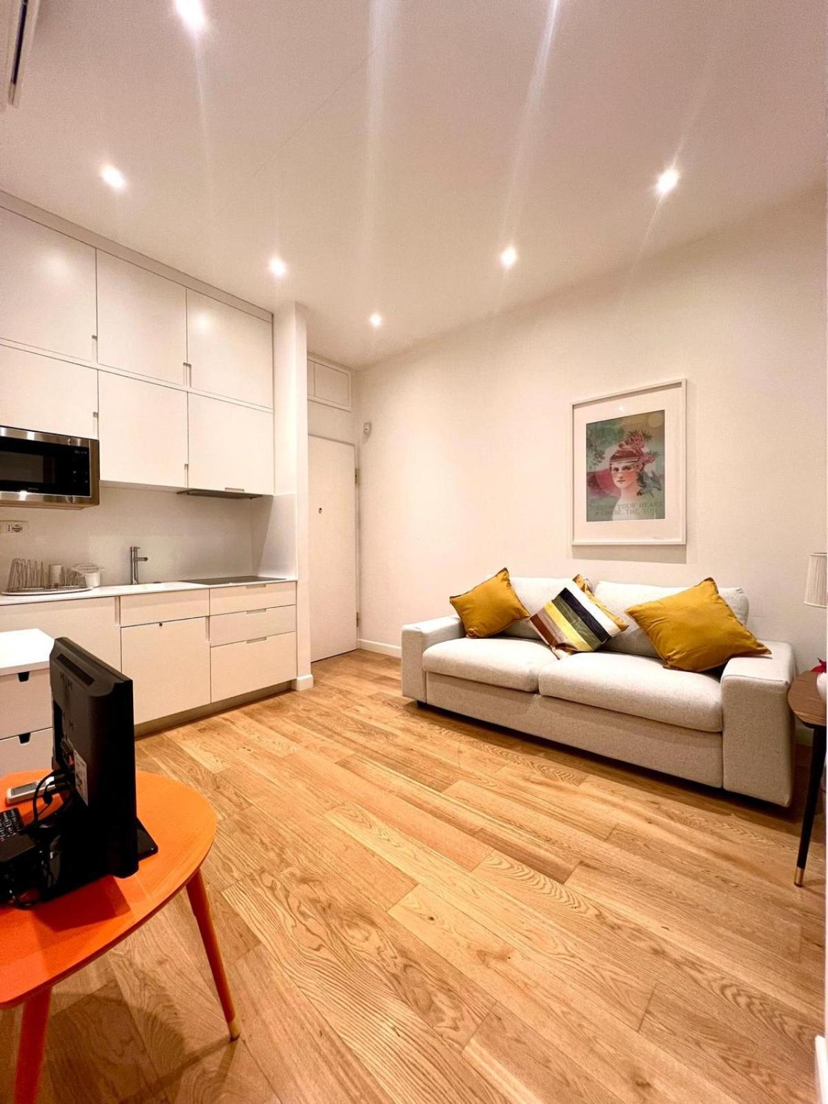 Via Del Corso Home Roma Екстериор снимка