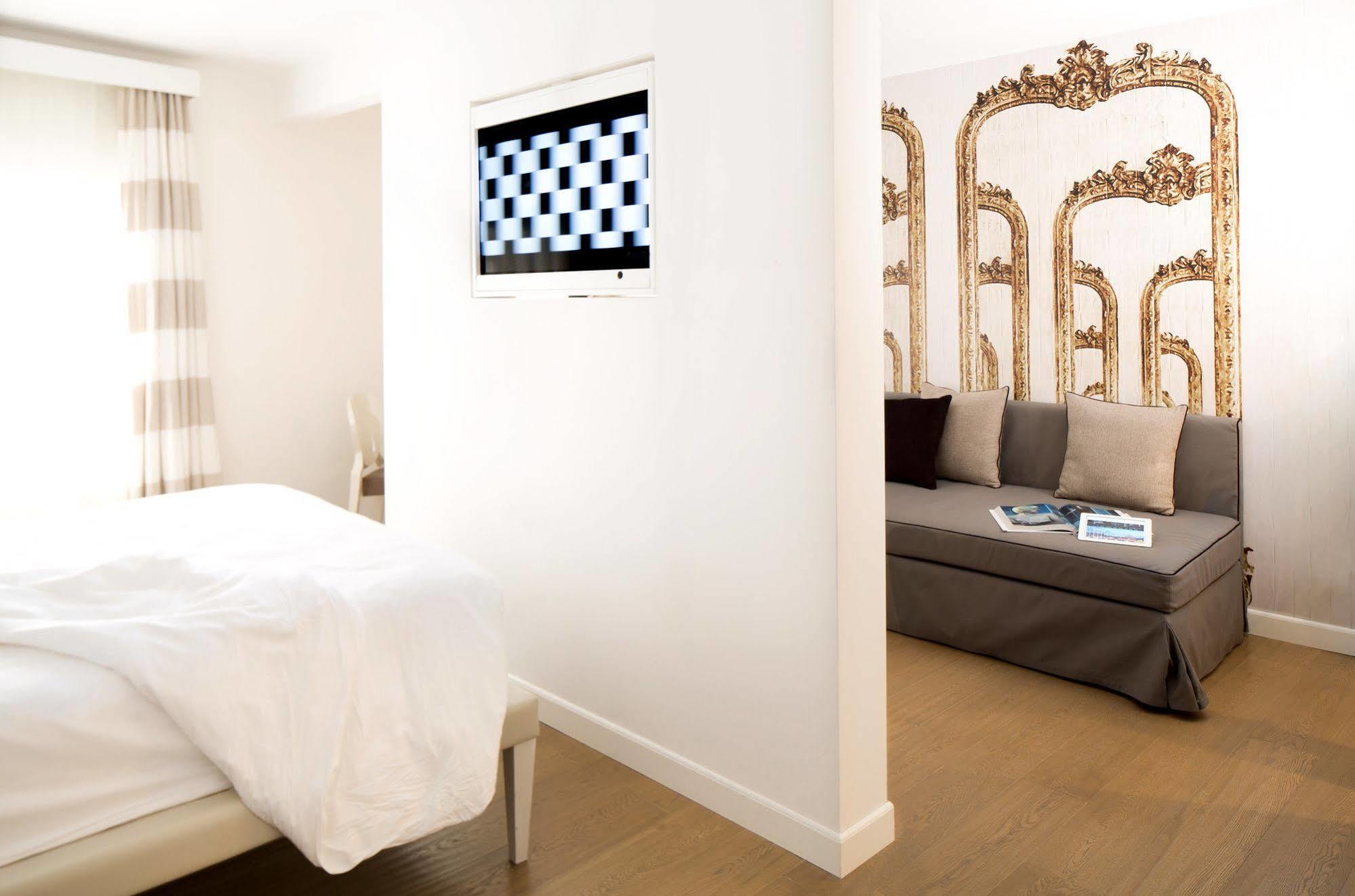 Via Del Corso Home Roma Екстериор снимка